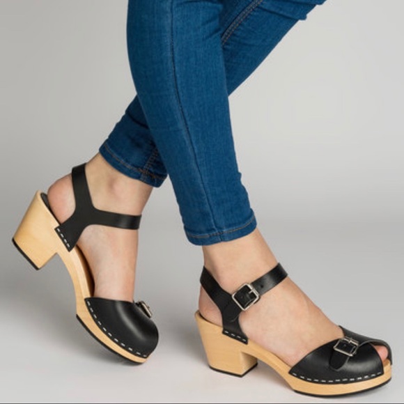 Swedish Hasbeens Shoes - NIB Swedish Hasbeens Black Pia High clog sz 36